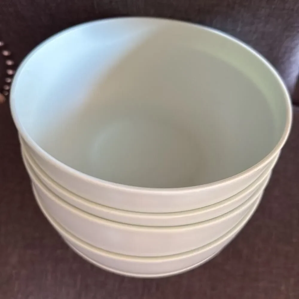 Target bowls. set of 3 nwt